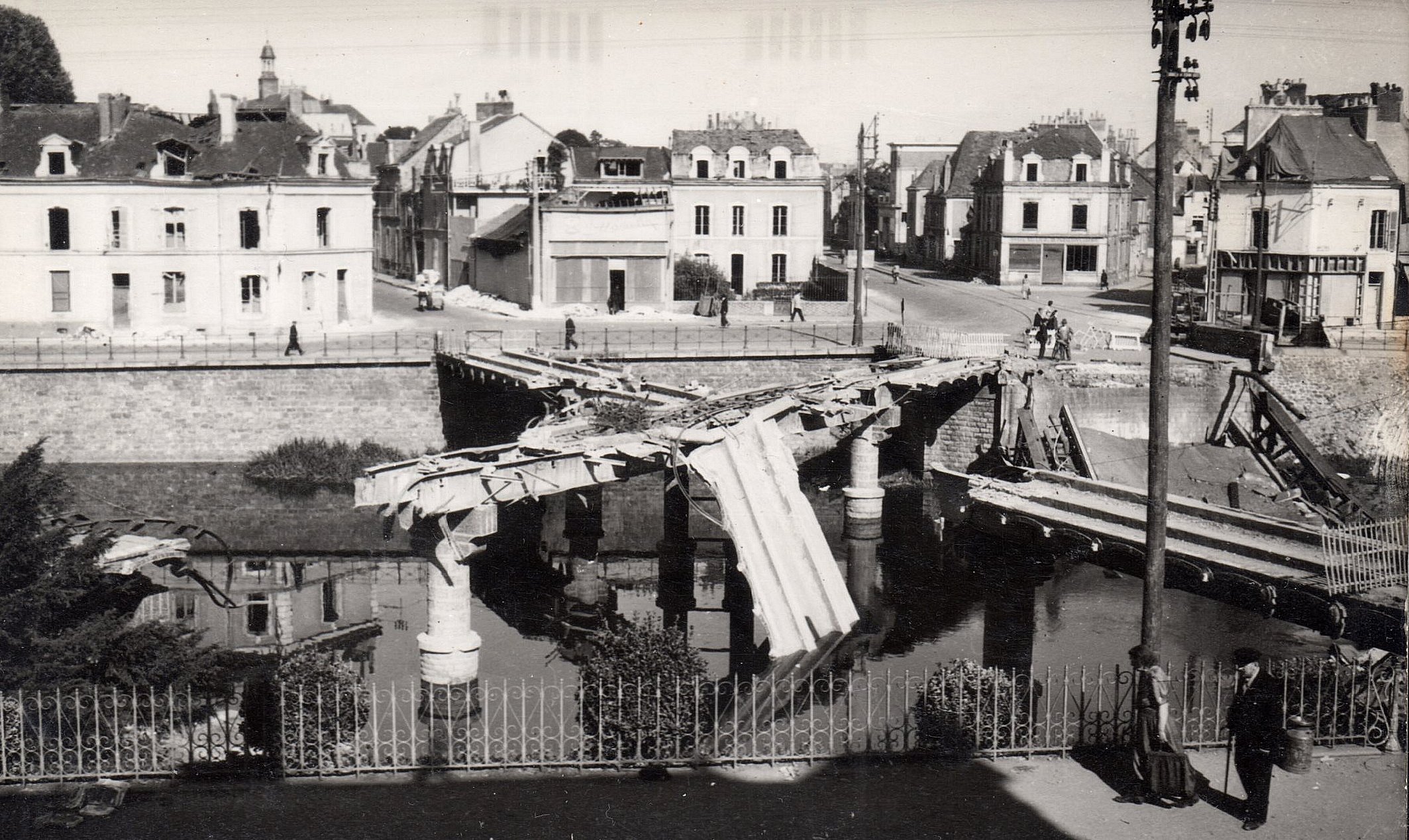 Le Mans : Le Pont-en-X : La destruction du pont, 1944
